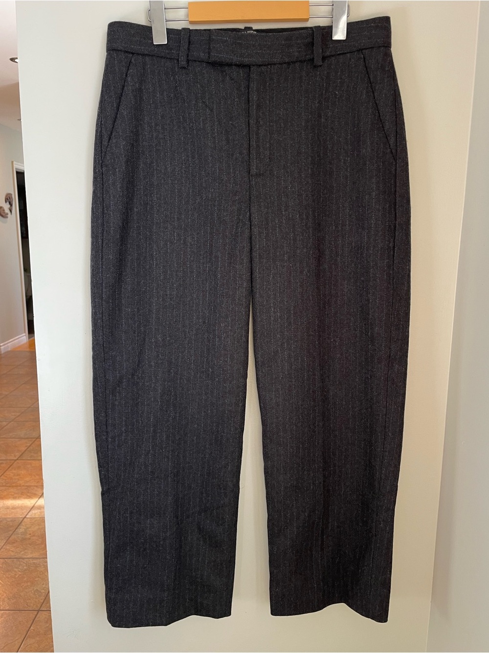 Banana Republic Charcoal Pinstripe Wool Blend Tailored Pants Size 10 Office